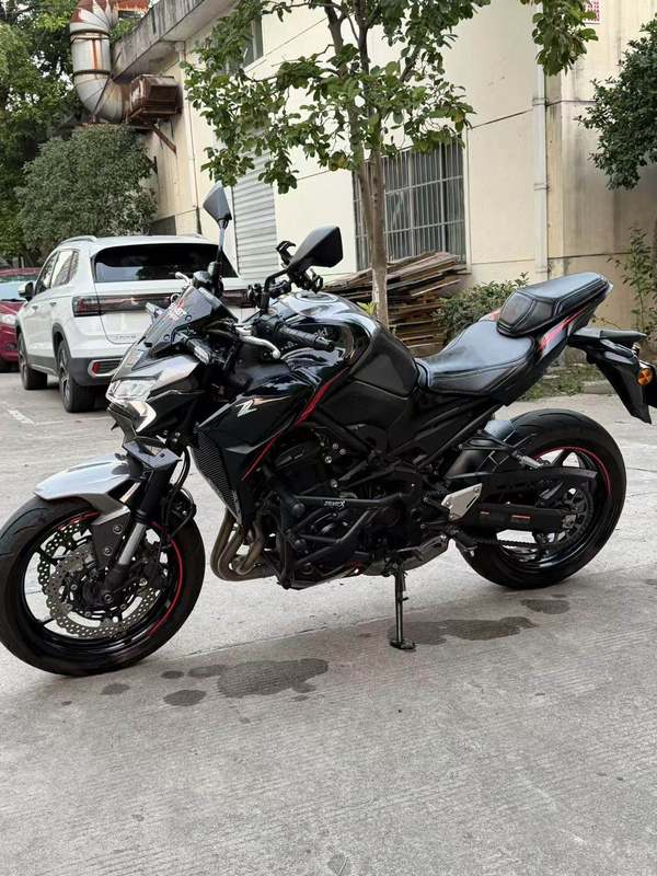 二手川崎Z900