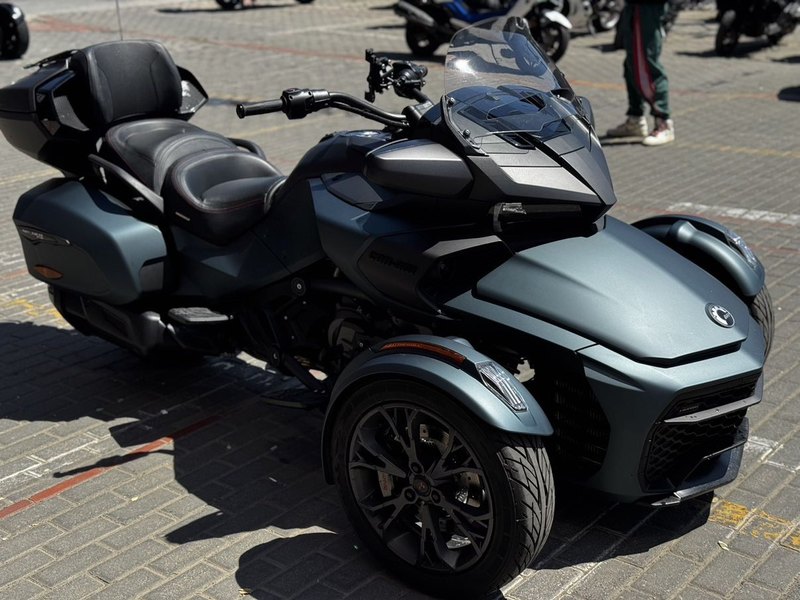 二手庞巴迪Spyder F3 