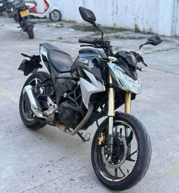二手五羊本田CB190R 暴锋眼