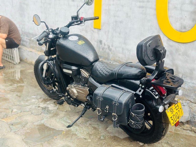 二手QJMOTOR闪300