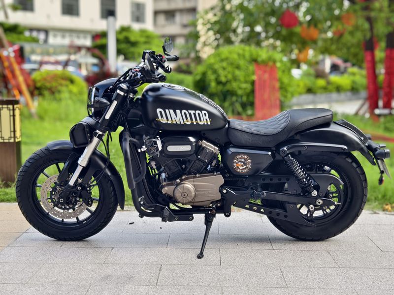 二手QJMOTOR闪300