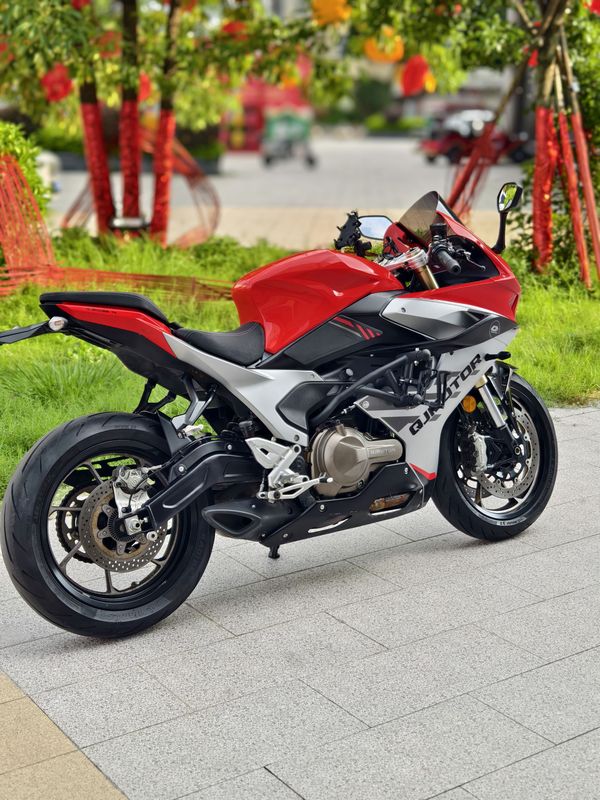 二手QJMOTOR赛550