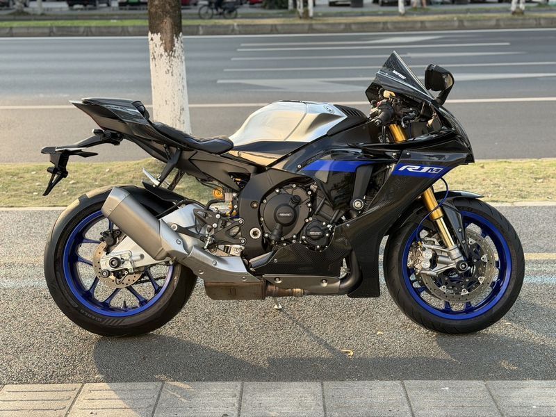 二手雅马哈YZF-R1