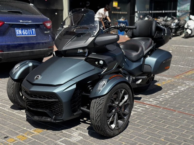二手庞巴迪Spyder F3 