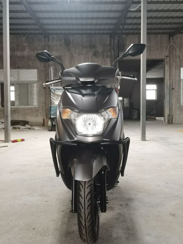 二手豪爵虎鲨VX125