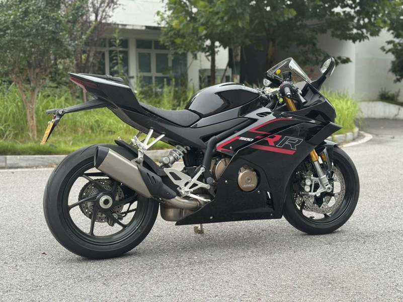 二手张雪机车500RR