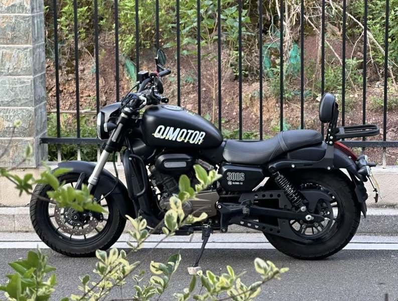 二手QJMOTOR闪300