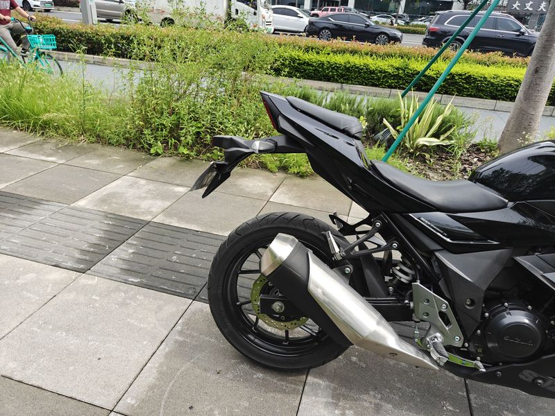 二手豪爵铃木GSX250R
