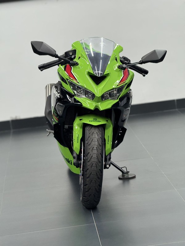 二手川崎ZX-4R