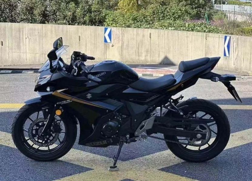 二手豪爵铃木GSX250R