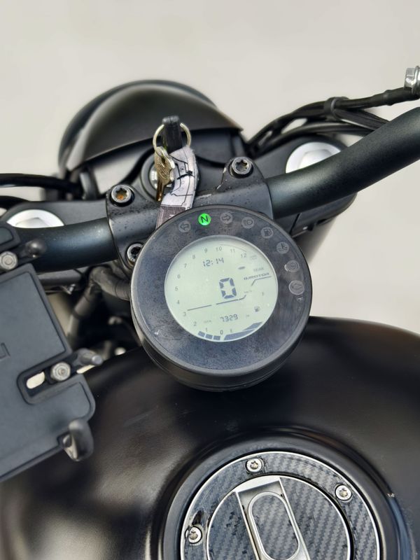 二手QJMOTOR闪300