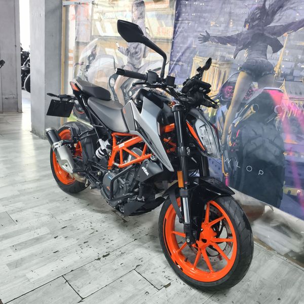 二手KTMR2R390 Duke