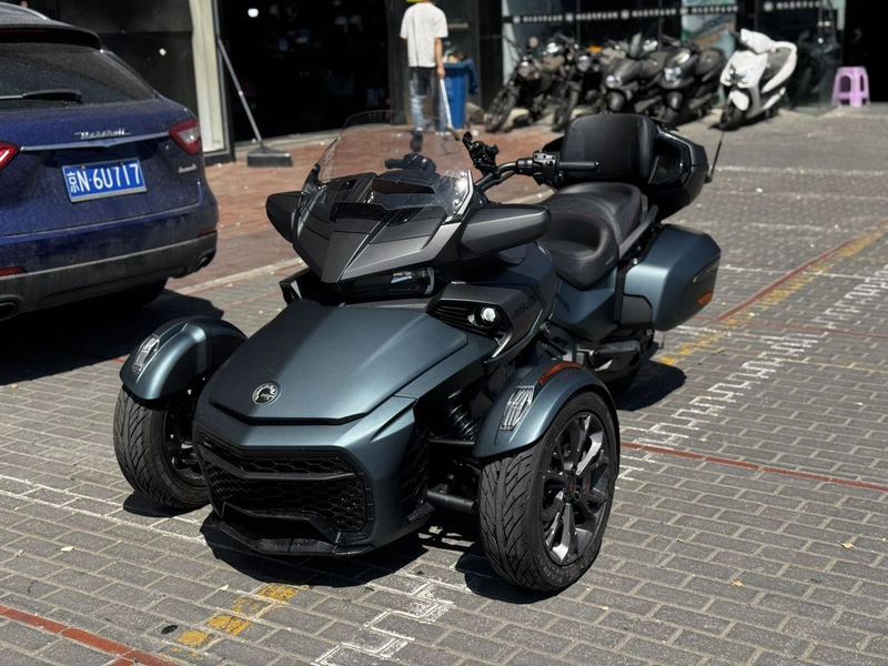 二手庞巴迪Spyder F3 