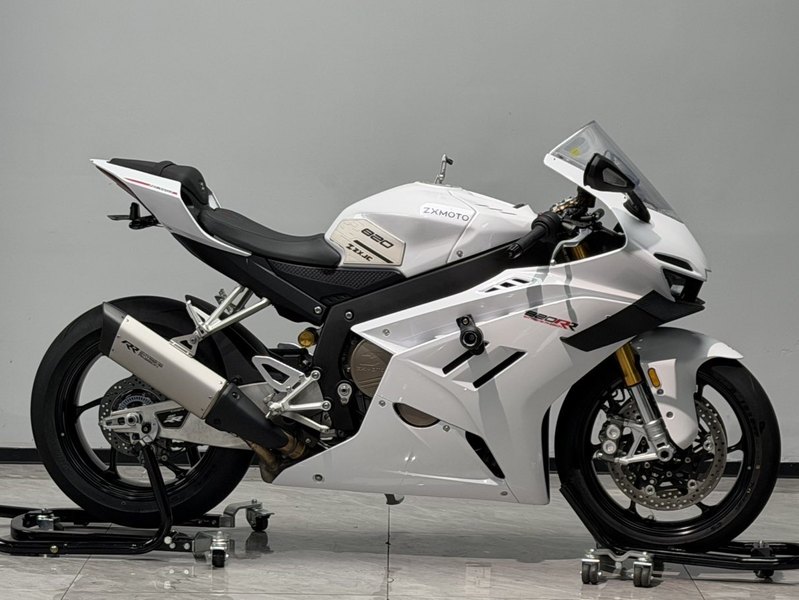 二手张雪机车820RR