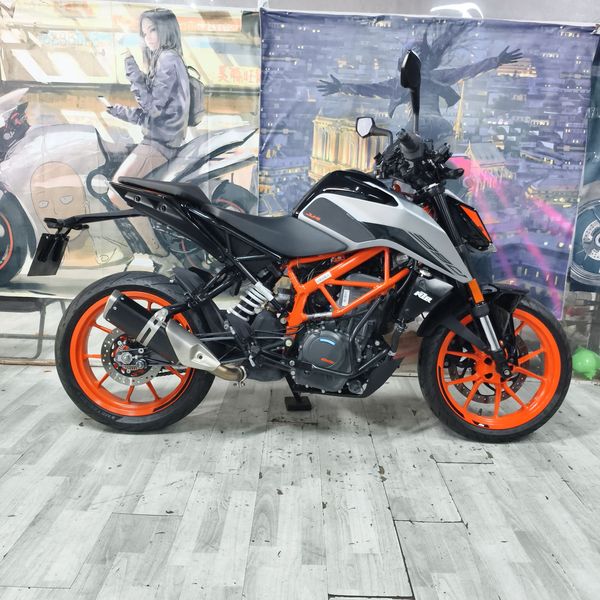 二手KTMR2R390 Duke