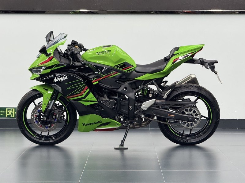 二手川崎ZX-4R