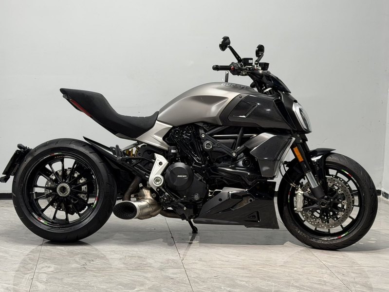 二手杜卡迪Diavel 