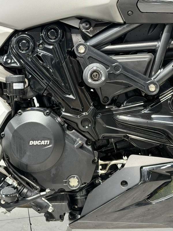 二手杜卡迪Diavel 