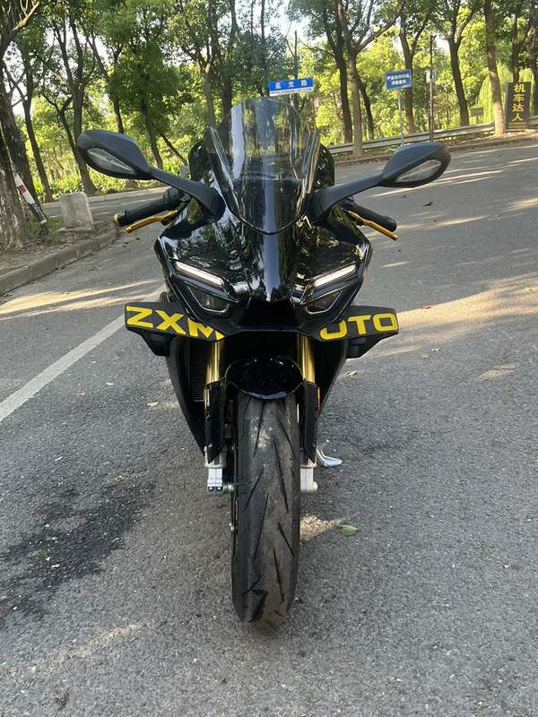 二手张雪机车500RR