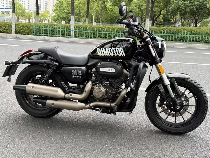 二手QJMOTOR闪300