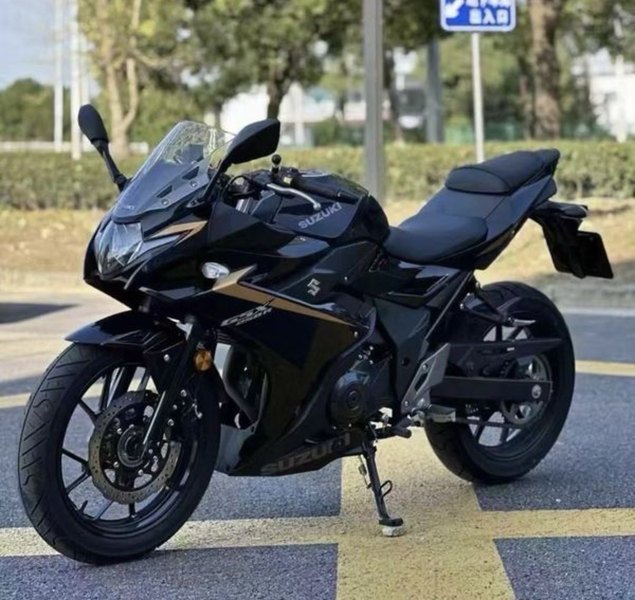 二手豪爵铃木GSX250R