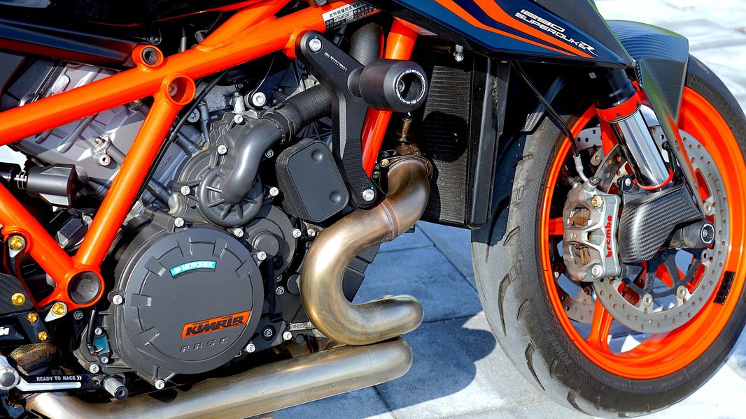 二手KTMR2R1290 Super Duke