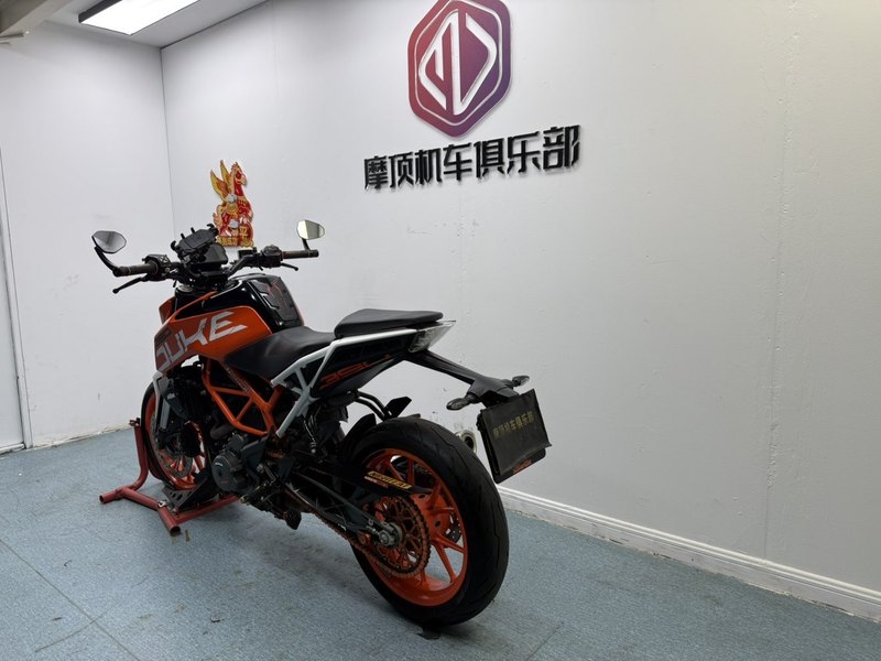 二手KTMR2R390 Duke