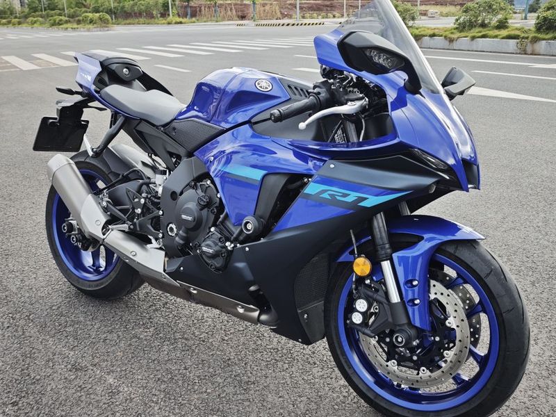 二手雅马哈YZF-R1