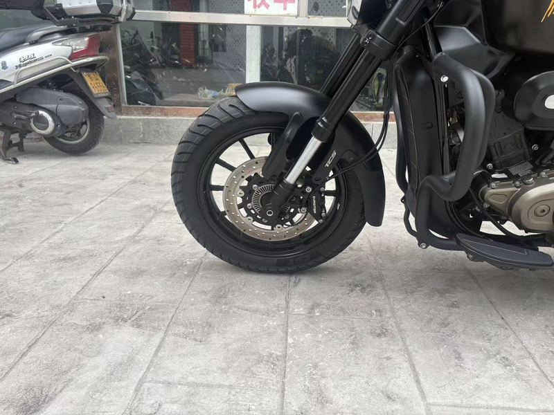 二手QJMOTOR闪300