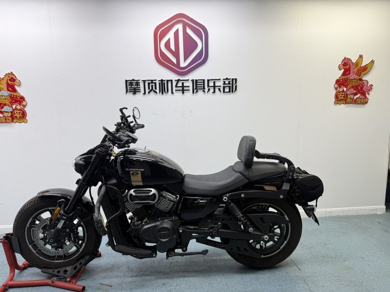 二手QJMOTOR闪250
