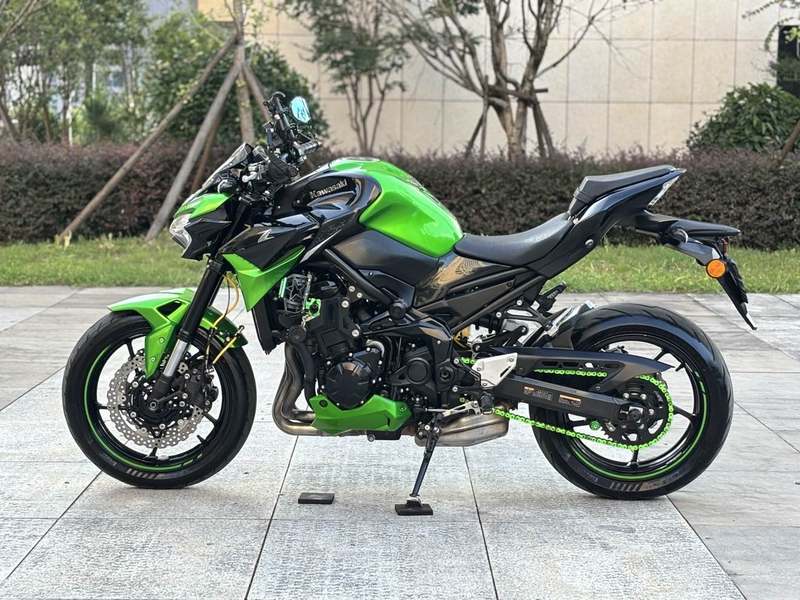 二手川崎Z900