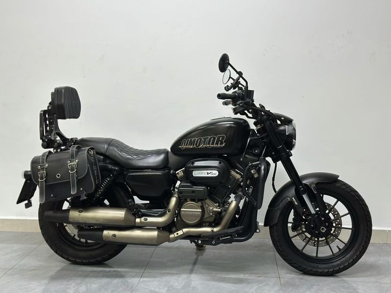 二手QJMOTOR闪300