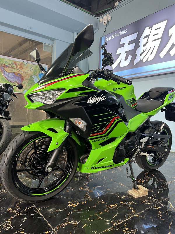 二手川崎Ninja 400