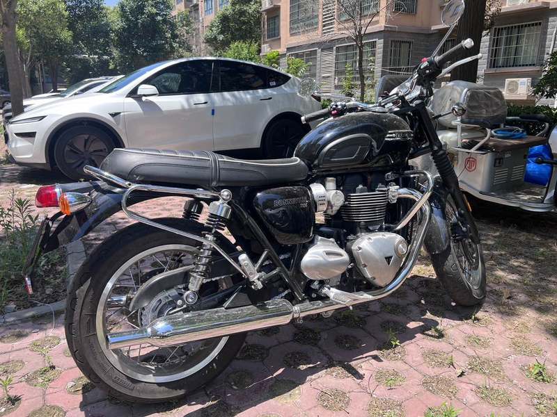 二手凯旋Bonneville T120