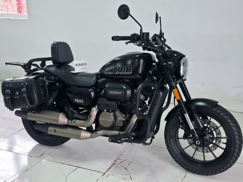 二手QJMOTOR闪300