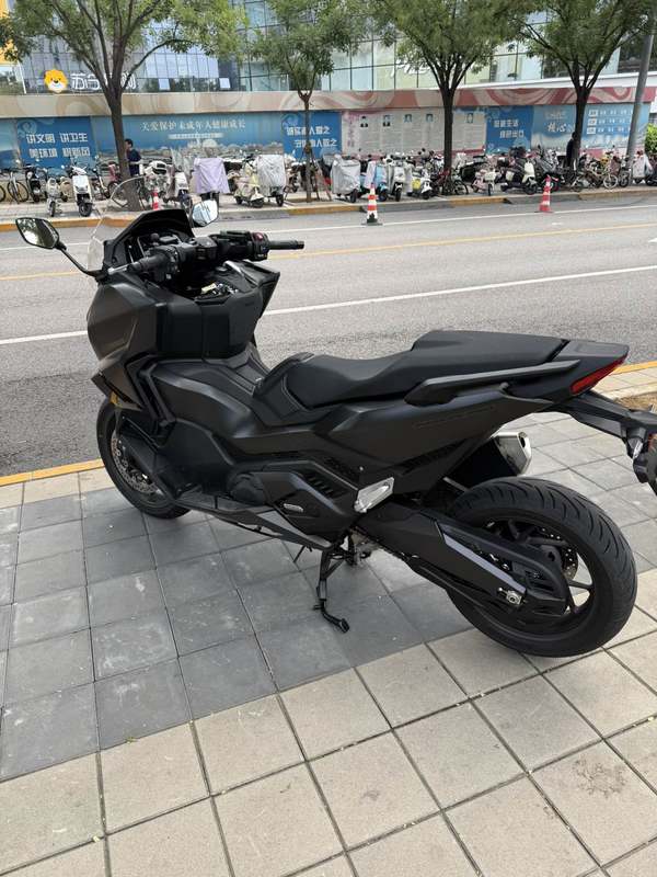 二手本田NSS750