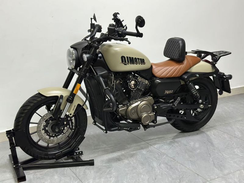 二手QJMOTOR闪300