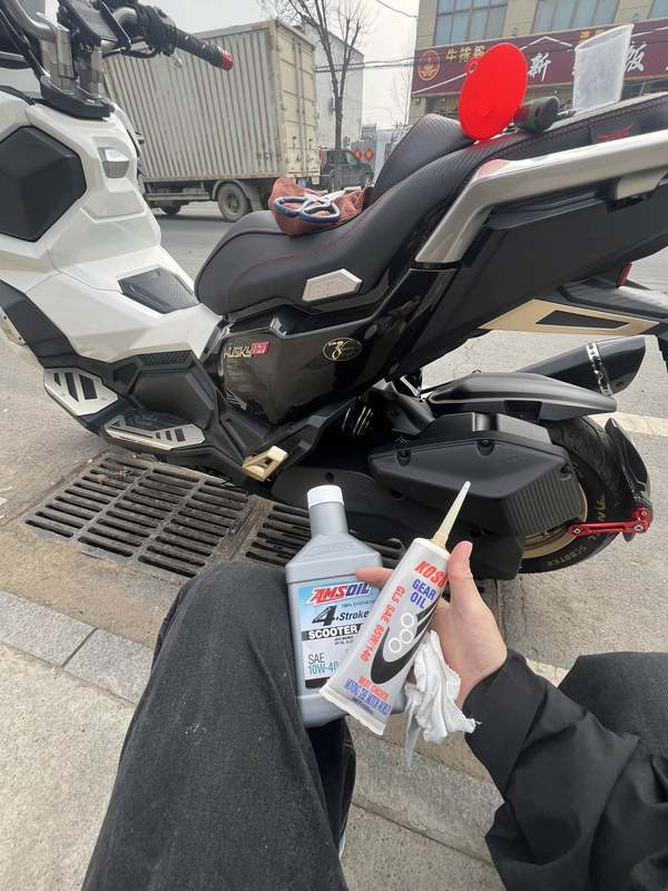 二手三阳哈士奇 Husky ADV150
