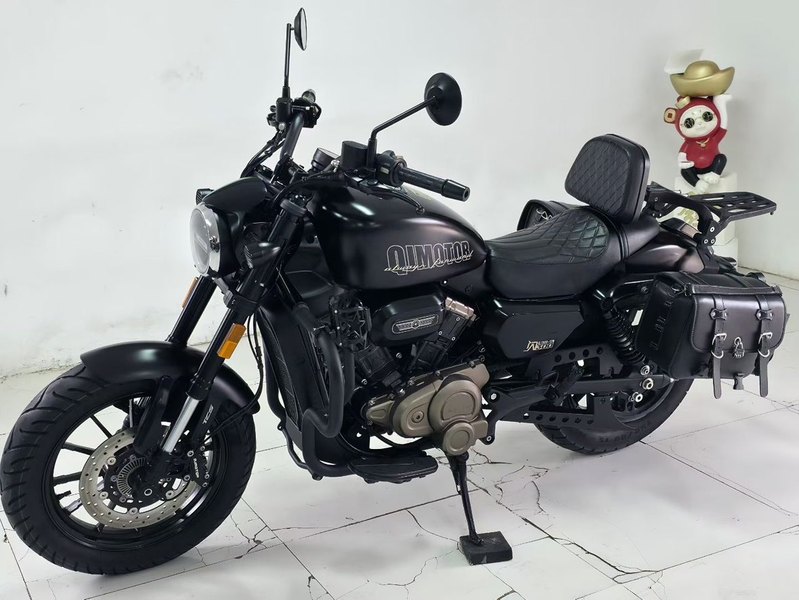 二手QJMOTOR闪300