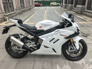 二手张雪机车820RR