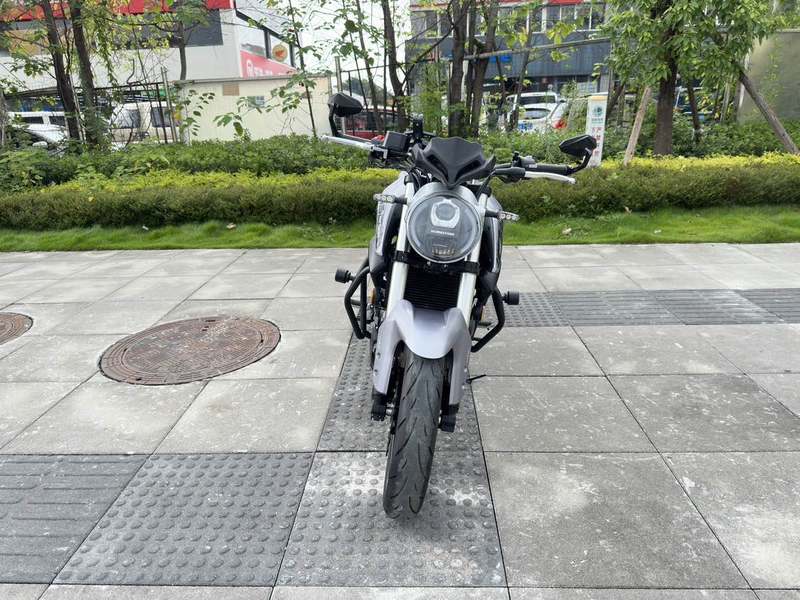 二手QJMOTOR追350