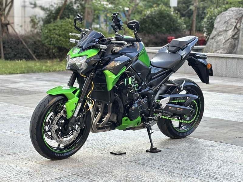 二手川崎Z900