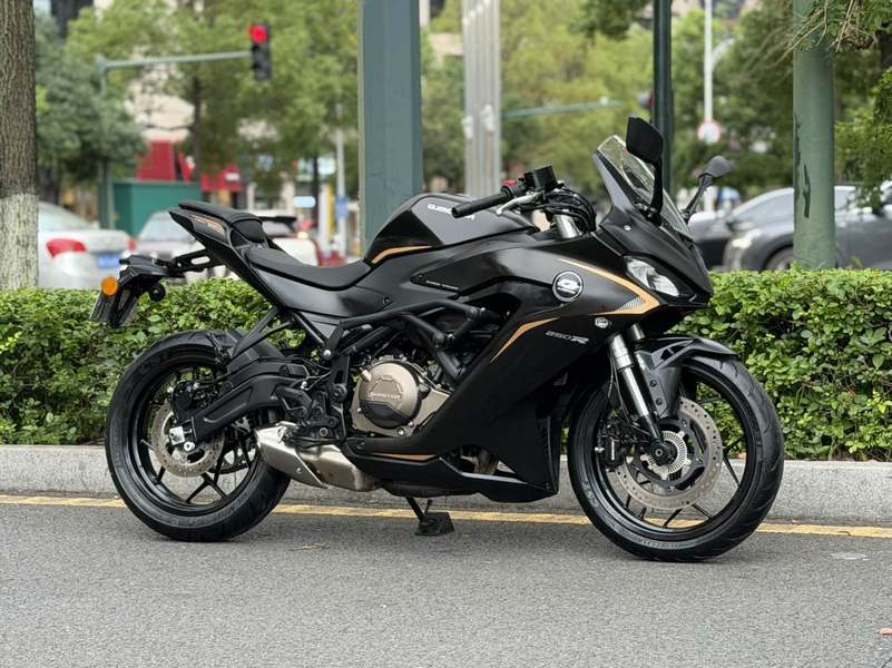 二手QJMOTOR赛250