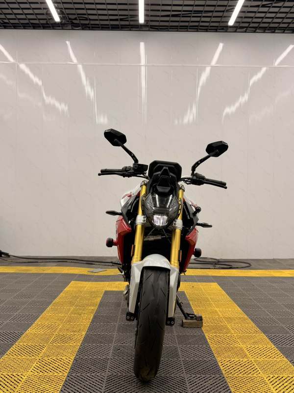 二手宝马F 900 R
