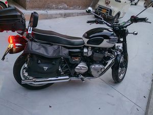 二手凯旋Bonneville T120