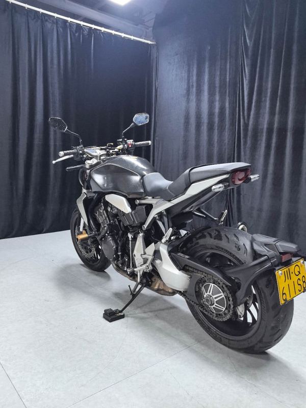 二手本田CB1000R