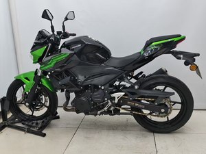 二手川崎Z400