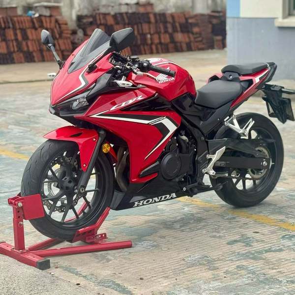 二手本田CBR400R