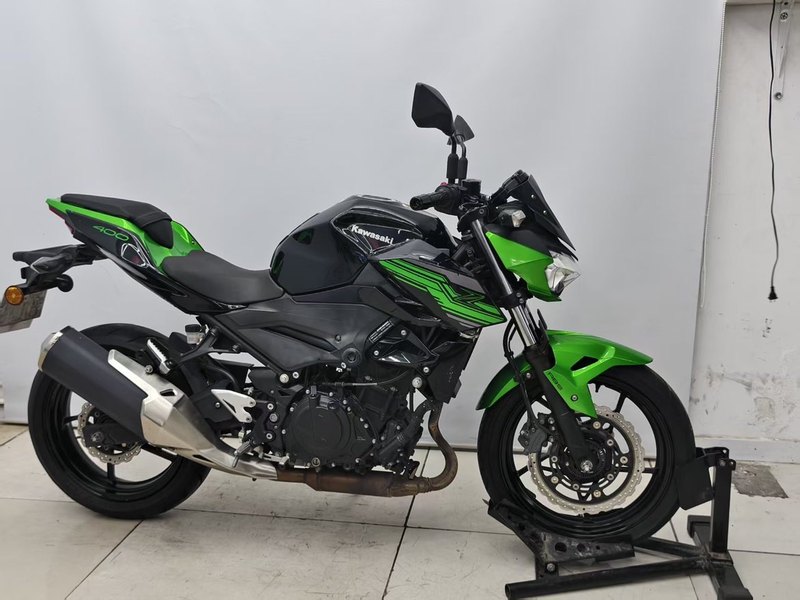 二手川崎Z400