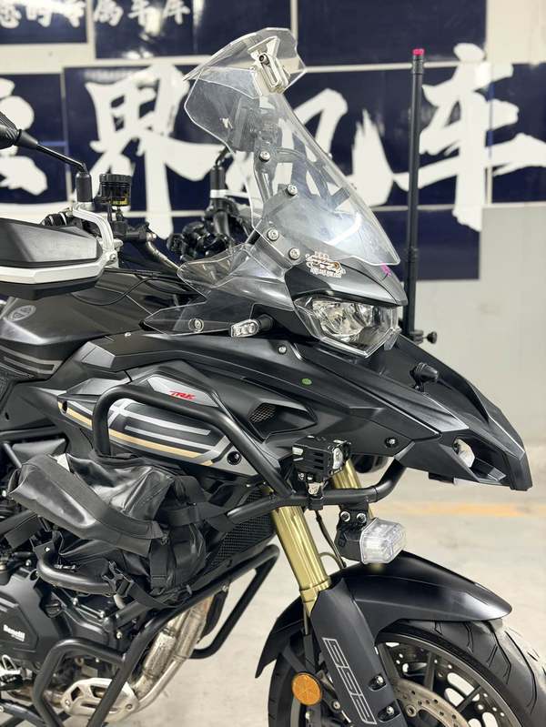 二手贝纳利TRK552
